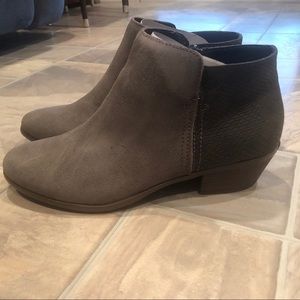NWT G.H. Bass & Co NINA BOOTIE